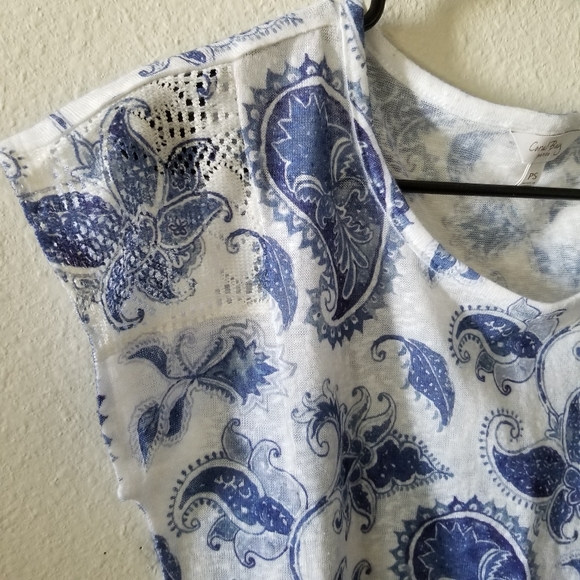 Coral Bay paisley print - Picture 2 of 3